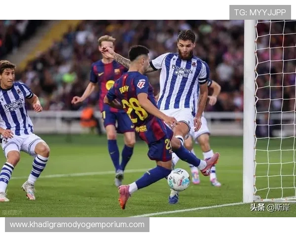 巴萨在西甲淘汰赛中逆转表现稳健,展现出强大的冠军风范